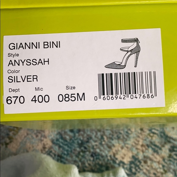 Heels Gianni Bini Anyssah Silver - Picture 6 of 6